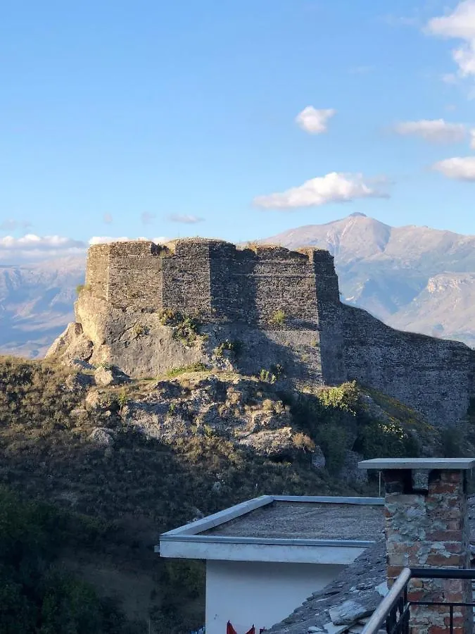 Kale Guesthouse Gjirokastër